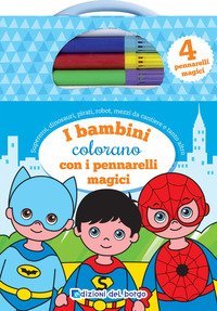 I bambini colorano con i pennarelli magici